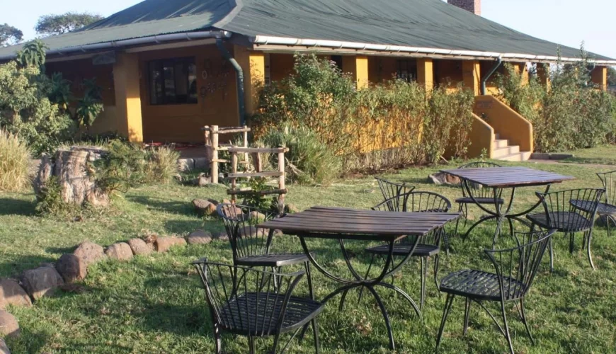 Rhino Lodge