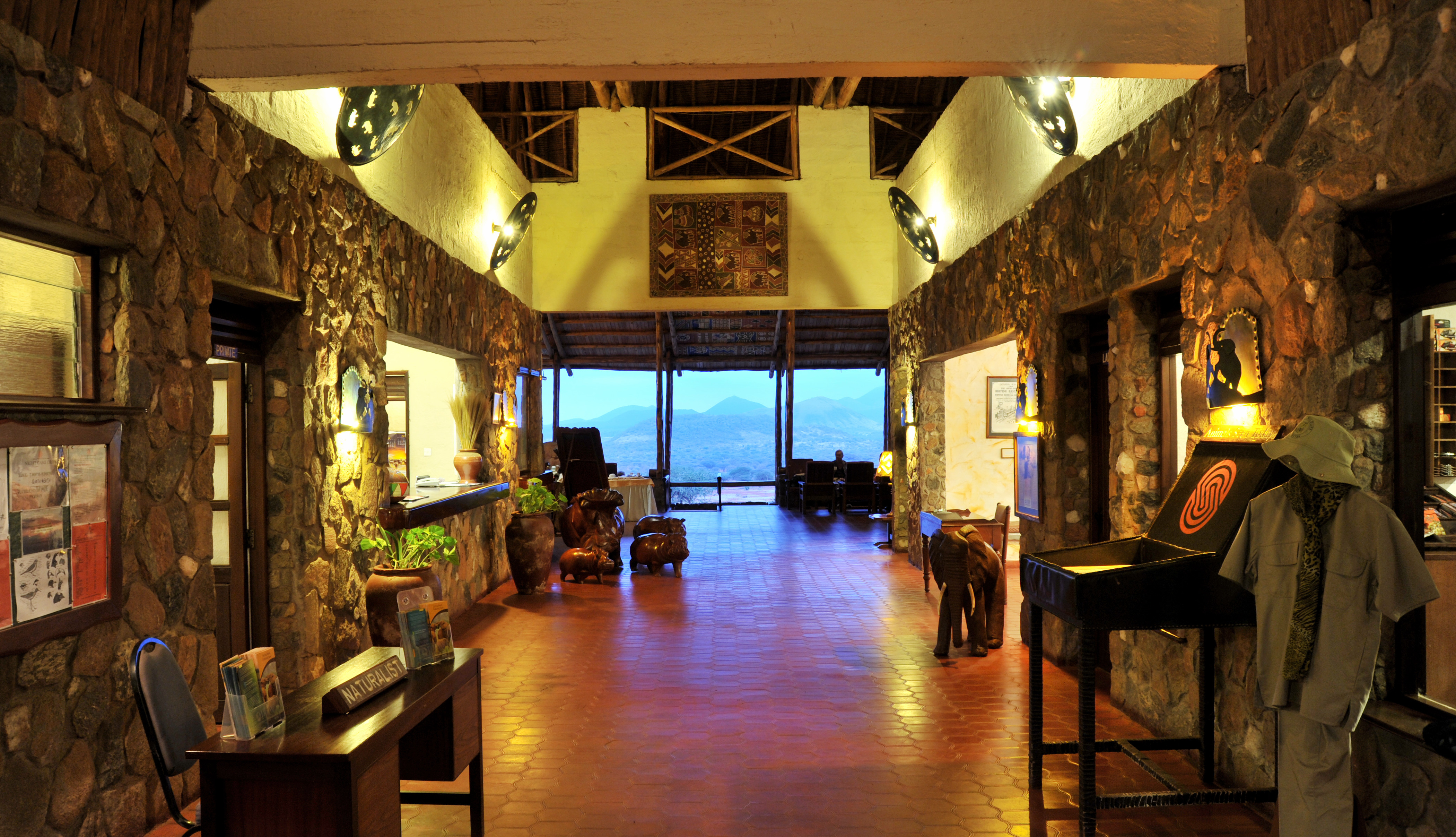 Kilaguni Serena Safari Lodge image 1