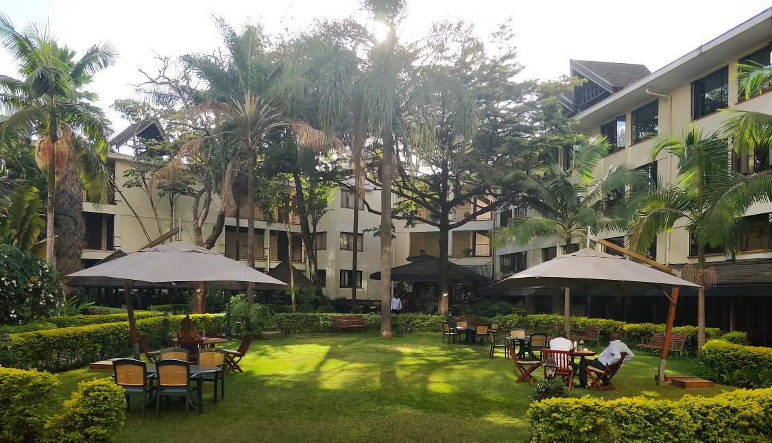 Jacaranda Hotel image 1
