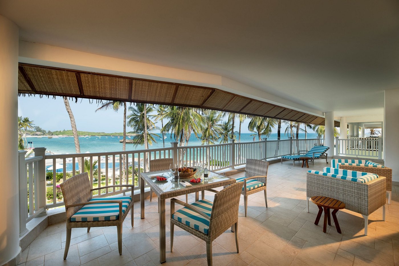 Hemingways Watamu image 2