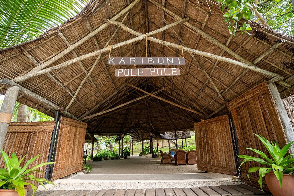 Pole Pole Bungalows image 3