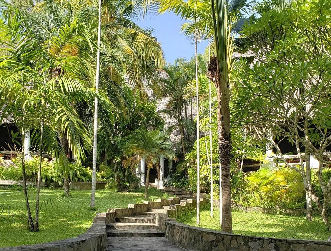 Travellers Lodge Bagamoyo image 3