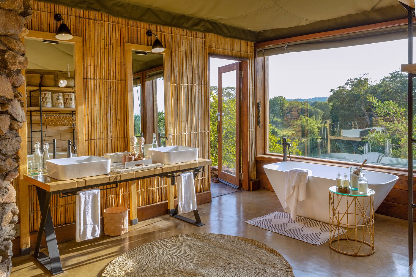 Singita Faru Faru Lodge image 4